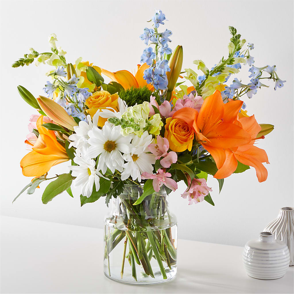 Sun Salutation Bouquet – Floral Villa, Whitewater WI