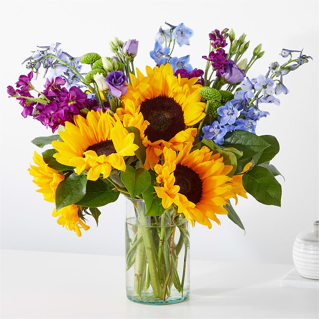 Catching Rays Bouquet – Floral Villa, Whitewater WI
