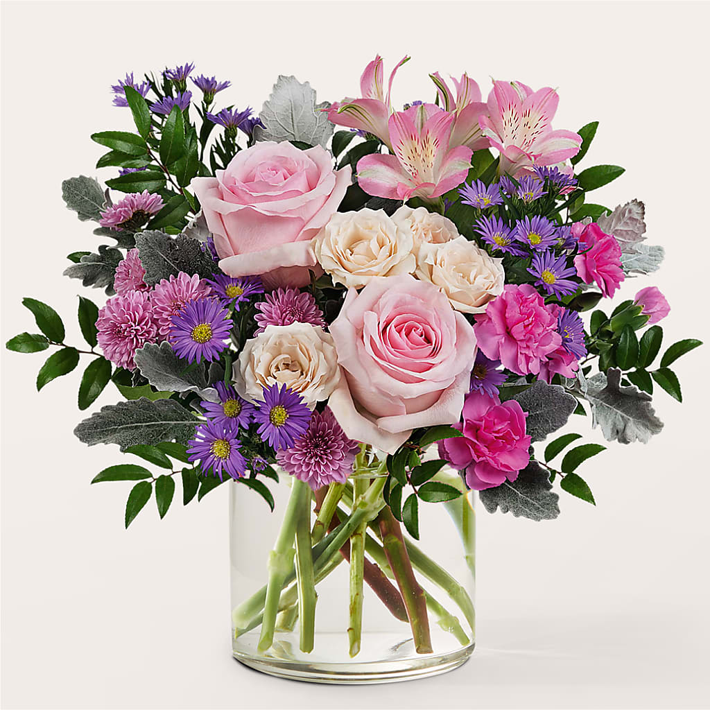 Light as a Feather Bouquet – Floral Villa, Whitewater WI