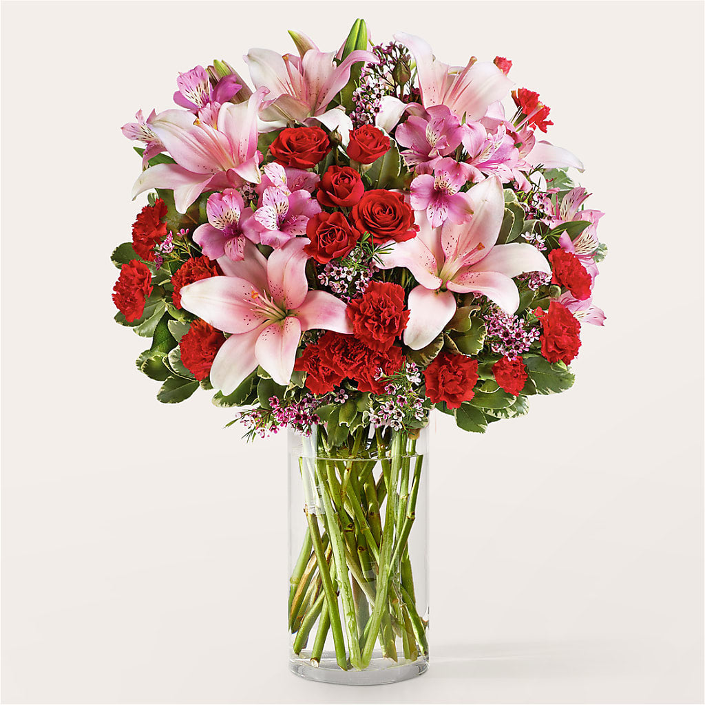 Kismet Bouquet – Floral Villa, Whitewater WI