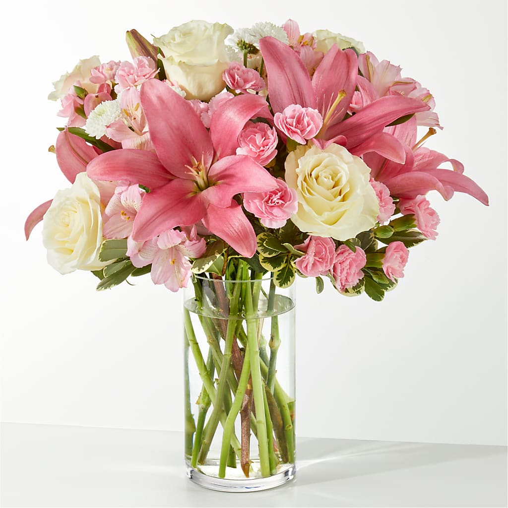 Piece of Cake Bouquet – Floral Villa, Whitewater WI