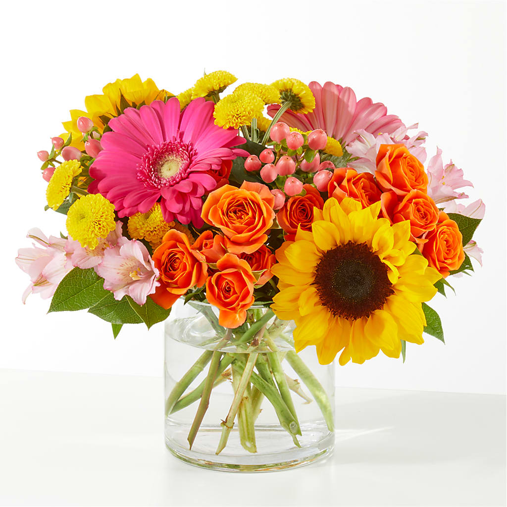Beach Day Bouquet – Floral Villa, Whitewater WI