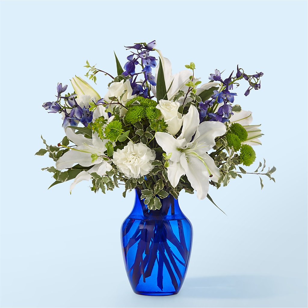 Santorini Bouquet – Floral Villa, Whitewater WI
