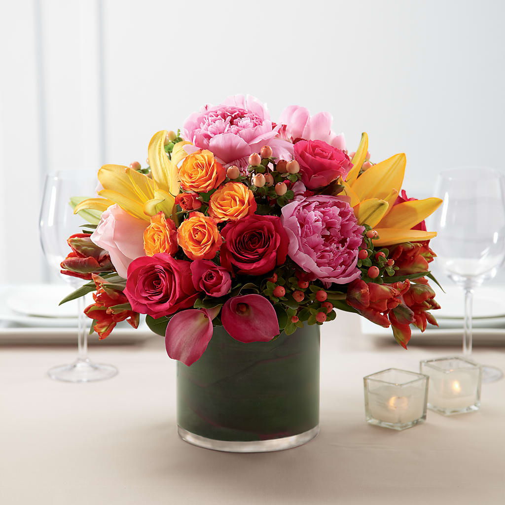 Color Mix Arrangement – Floral Villa, Whitewater WI