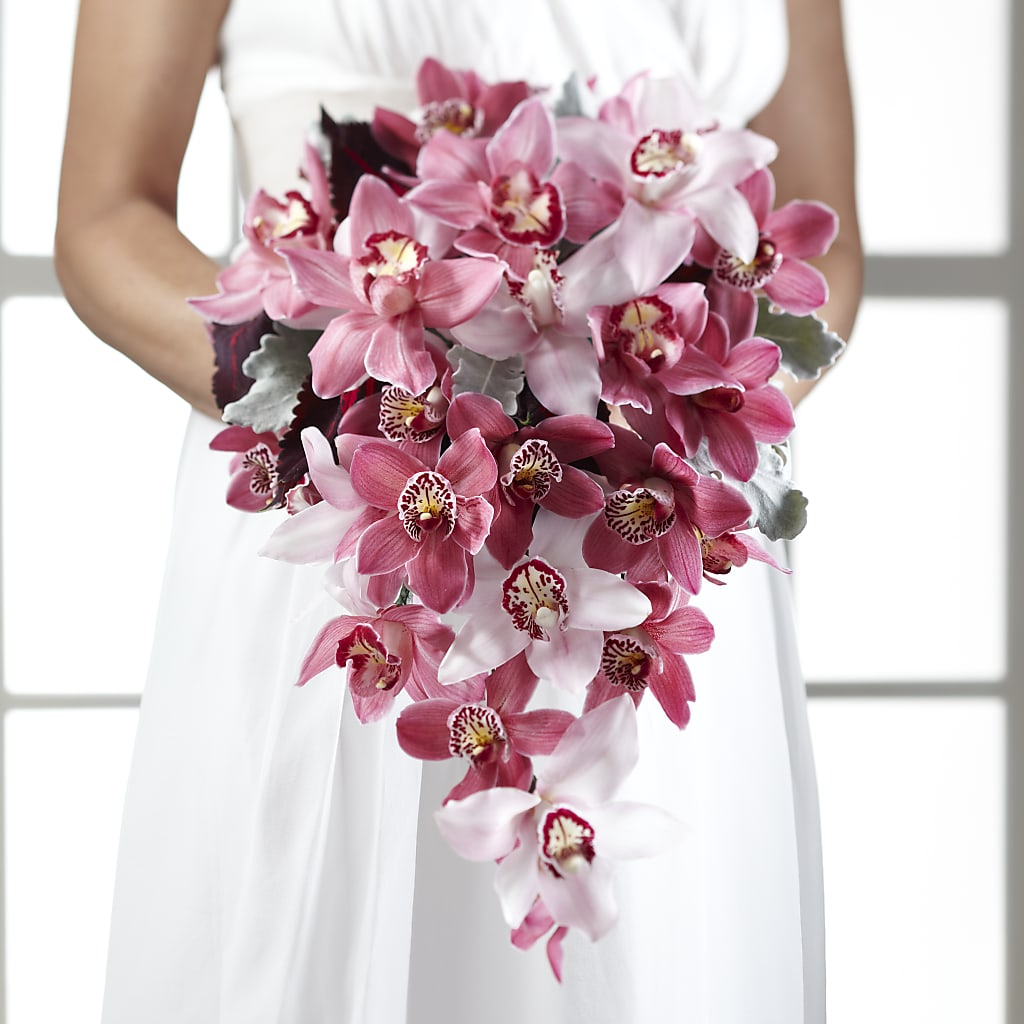 Pink Mink Bouquet – Floral Villa, Whitewater WI