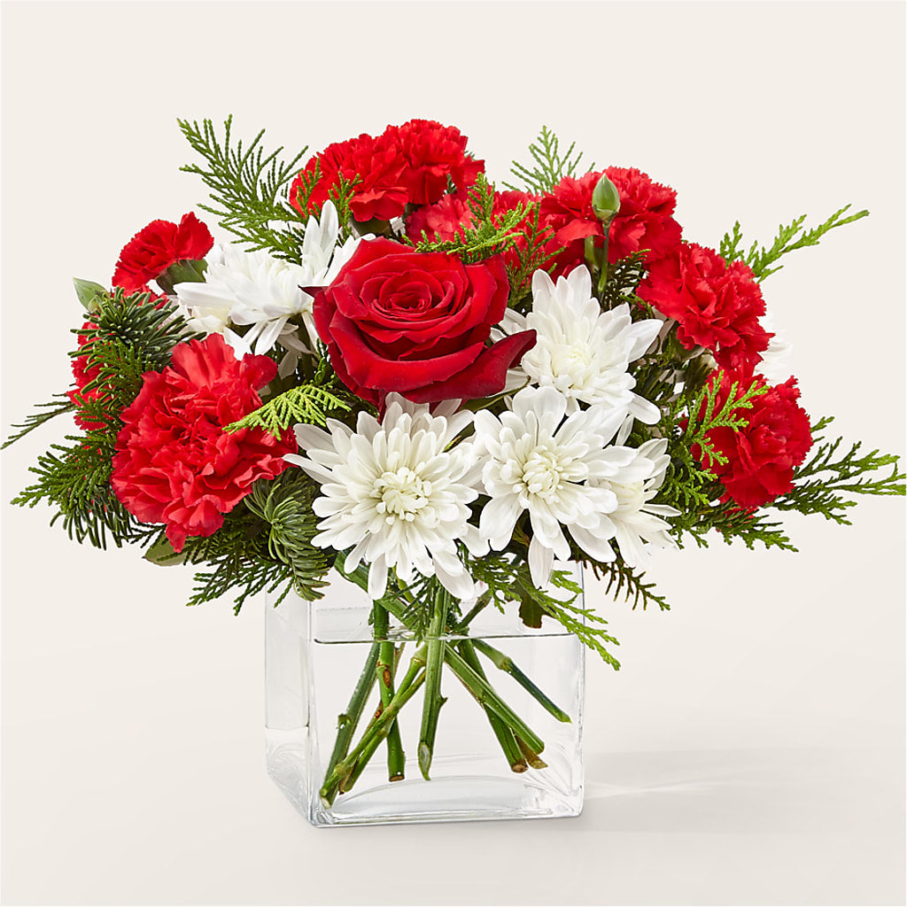 Peppermint Chill Bouquet –  Floral Villa, Whitewater WI