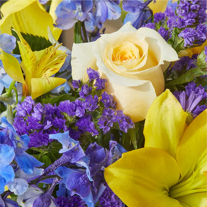 Limoncello Bouquet –  Floral Villa, Whitewater WI