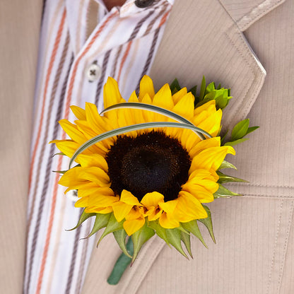 Free Spirit Boutonniere –  Floral Villa, Whitewater WI