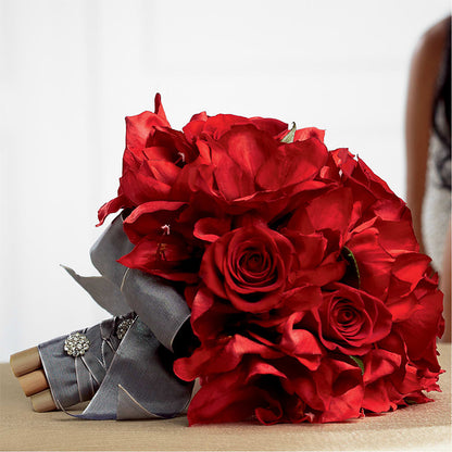 Heart's Happiness Bouquet –  Floral Villa, Whitewater WI